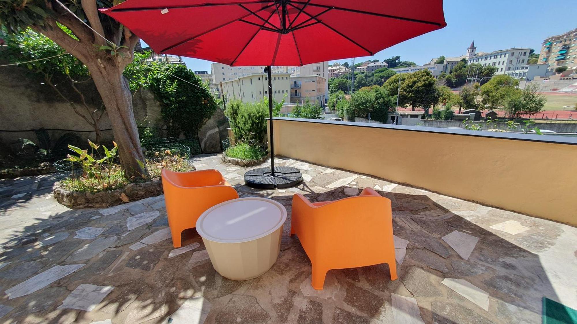 Indipendente Con Giardino Villa